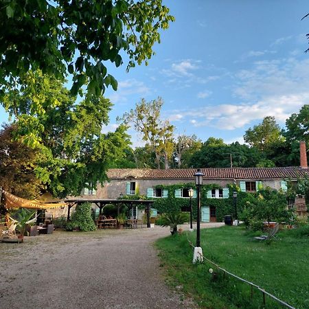 Moulin De Monpoisson Bed & Breakfast Le Puy Exterior photo