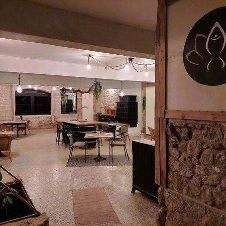 Moulin De Monpoisson Bed & Breakfast Le Puy Exterior photo
